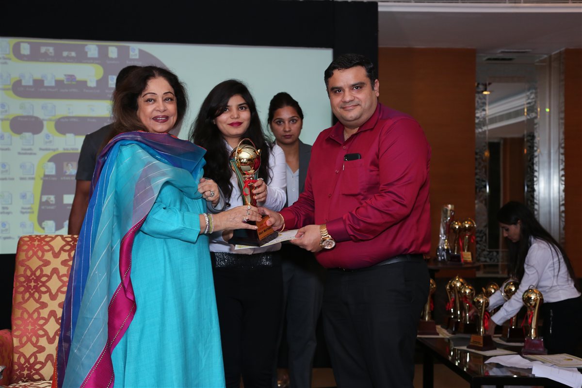 Mitesh Malhotra receiving Best Study Abroad Consultant award from Member of Parliament, Chandigarh